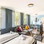 Heavenly Apartment: Netflix & Work Space * Duisburg